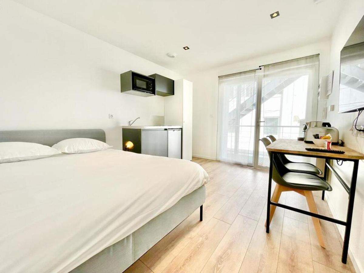 Residence Duguay - Centre Ville - Porte B - Appartements Tout Confort - Neuf - Nouveau 로리앙 외부 사진