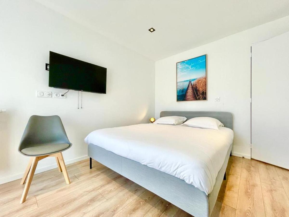 Residence Duguay - Centre Ville - Porte B - Appartements Tout Confort - Neuf - Nouveau 로리앙 외부 사진