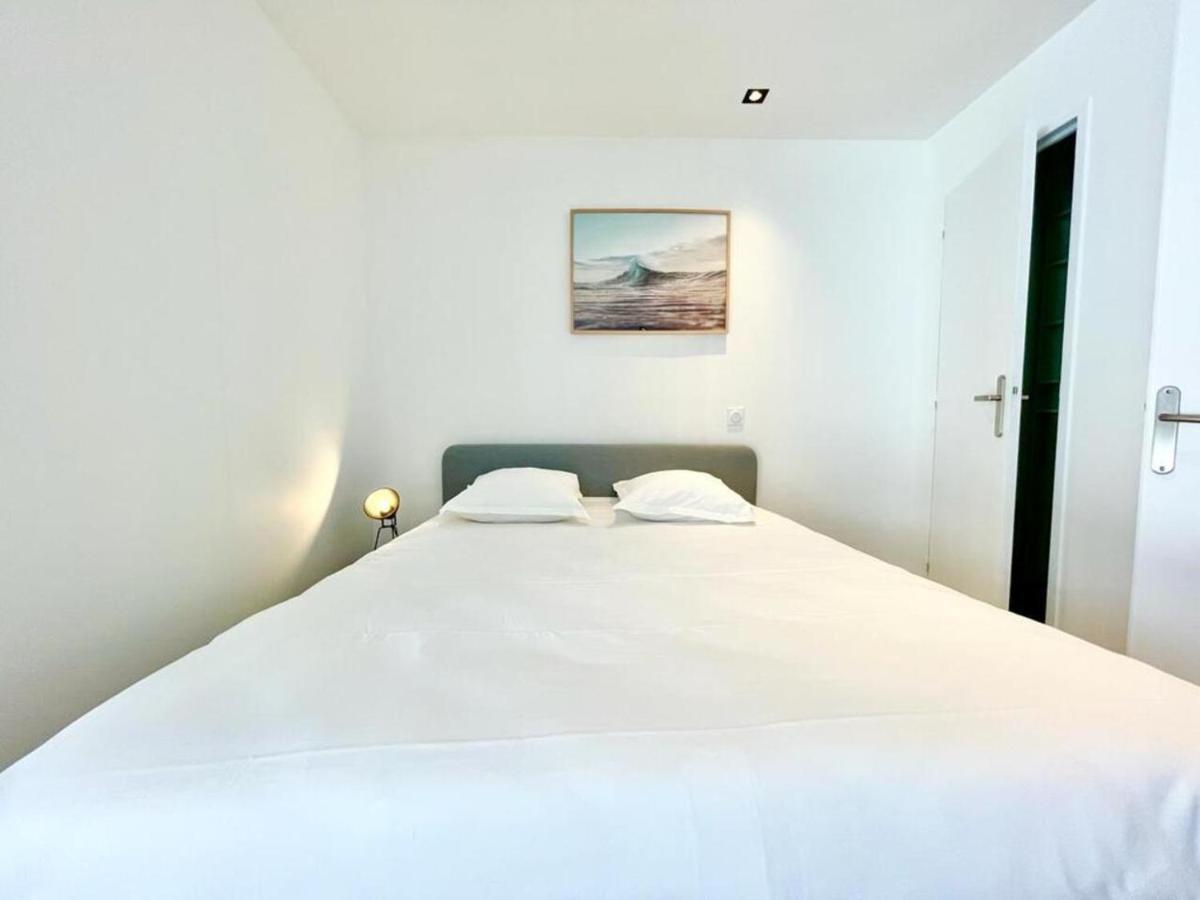 Residence Duguay - Centre Ville - Porte B - Appartements Tout Confort - Neuf - Nouveau 로리앙 외부 사진